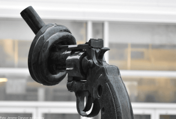 Jede Waffe findet ihren Krieg.